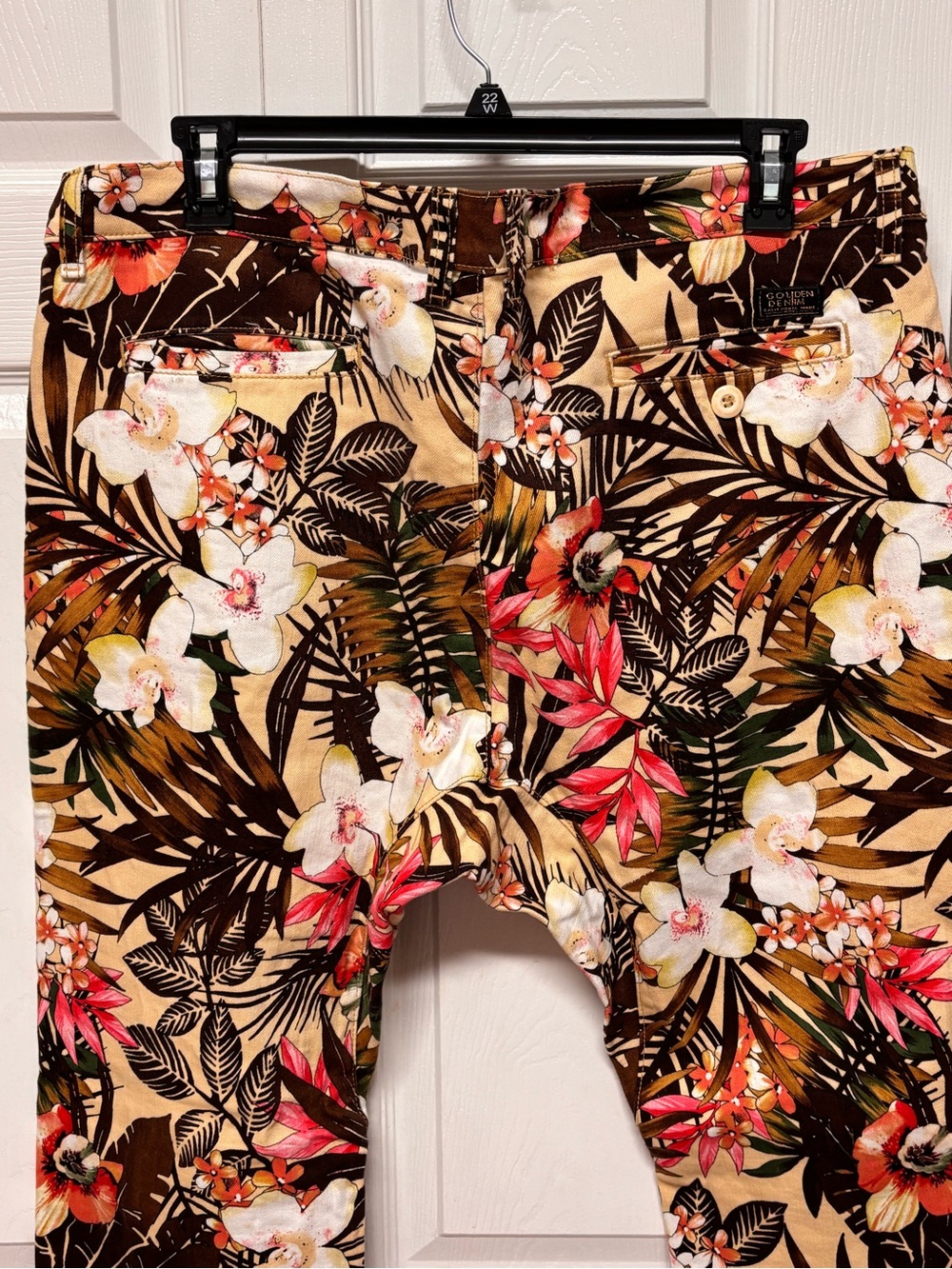Golden Denim Tropical Floral Jogger Pants - Beige Multi - Picture 5 of 5